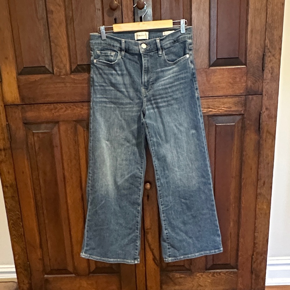 Nearly new FRAME le pixie slim palazzo jeans. 29 petite